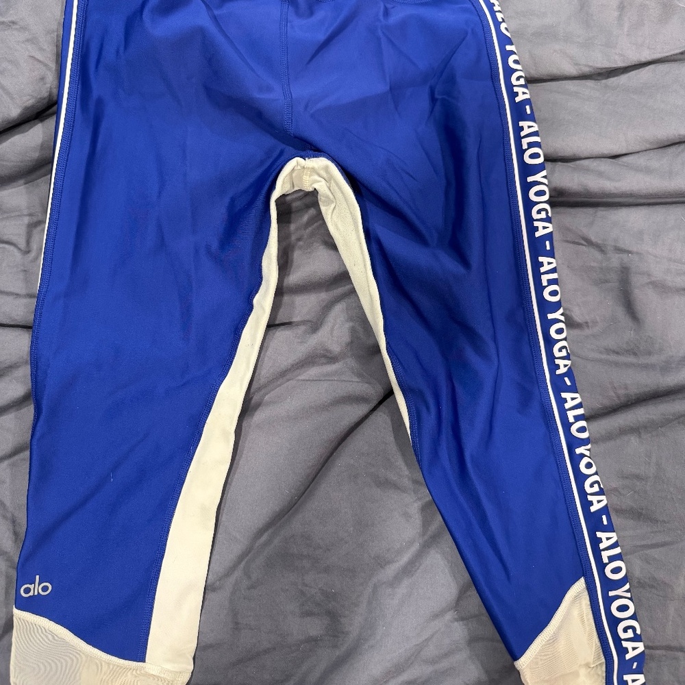 Alo Yoga leggings